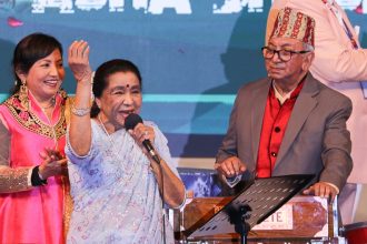 आशा भोस्लेले गाइन् रञ्जित गजमेरको संगीतमा नेपाली गीत