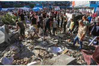 गाजाको एक विद्यालयमा इजरायली सेनाको बमबारी, ६ राष्ट्रसंघका कर्मचारीसहित १८ को मृत्यु